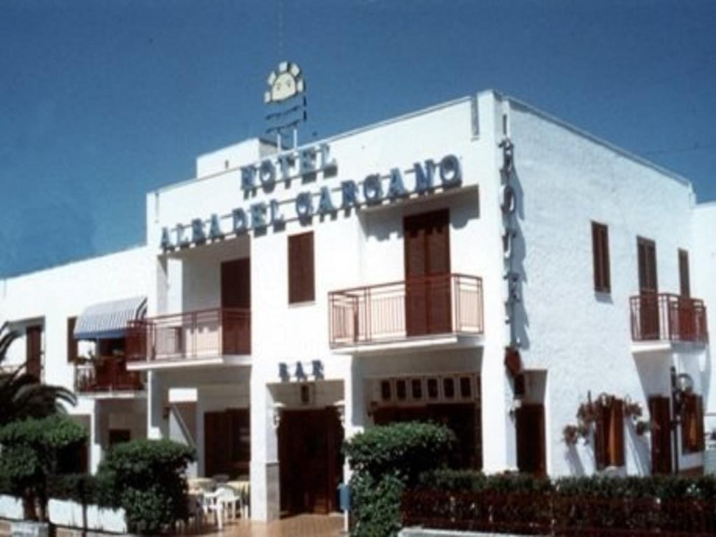Hotel Alba Del Gargano マッティナータ エクステリア 写真