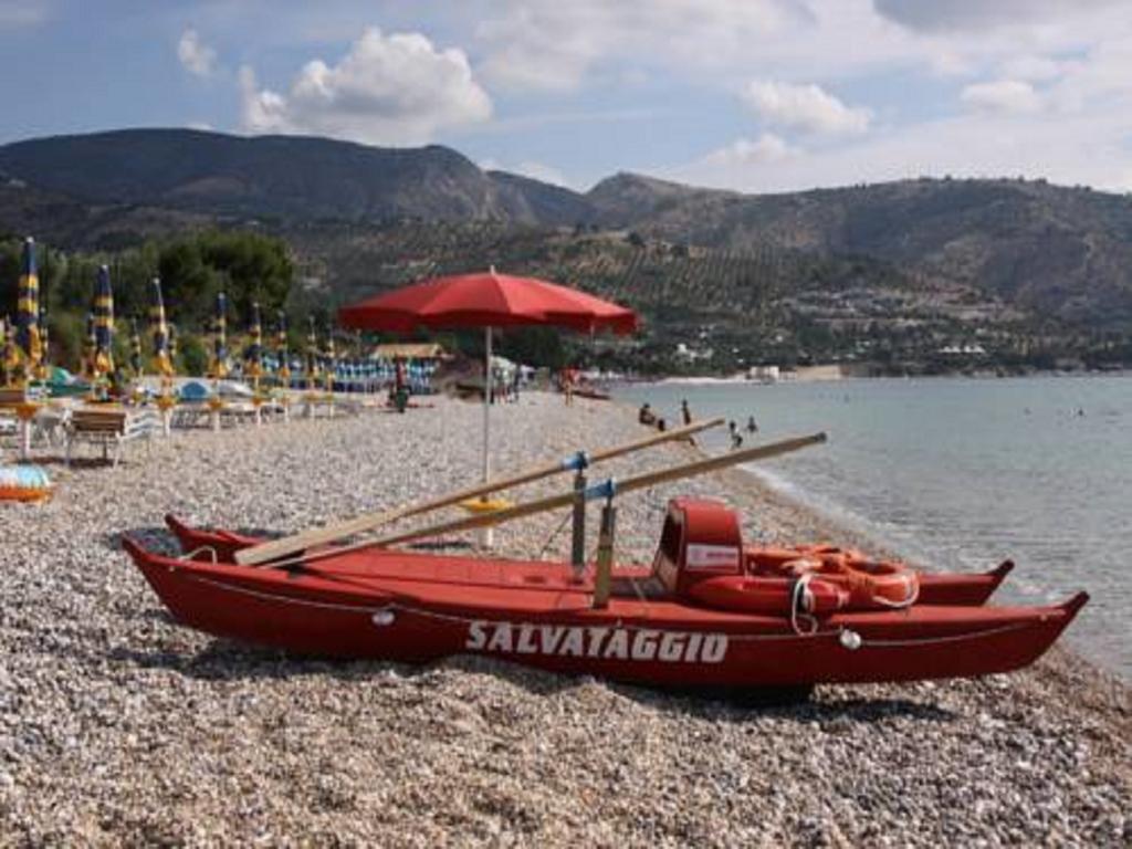 Hotel Alba Del Gargano マッティナータ エクステリア 写真