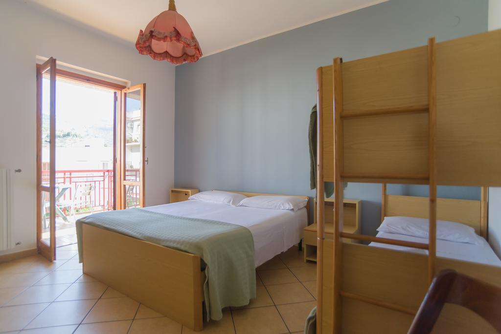 Hotel Alba Del Gargano マッティナータ エクステリア 写真